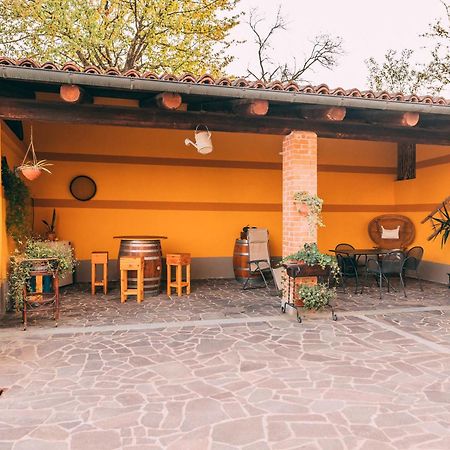 Agriturismo Cascina Barin Родди Экстерьер фото