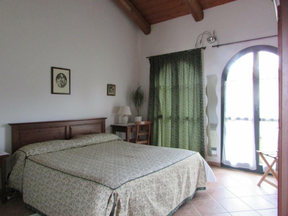Agriturismo Cascina Barin Родди Экстерьер фото